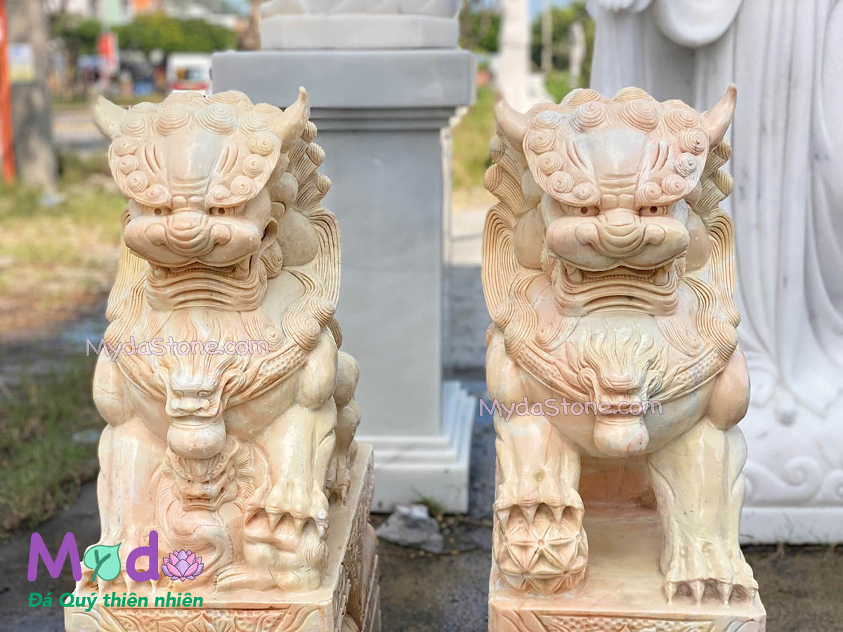 Kỳ Lân để Lăng Mộ đá Cà Rốt Vàng