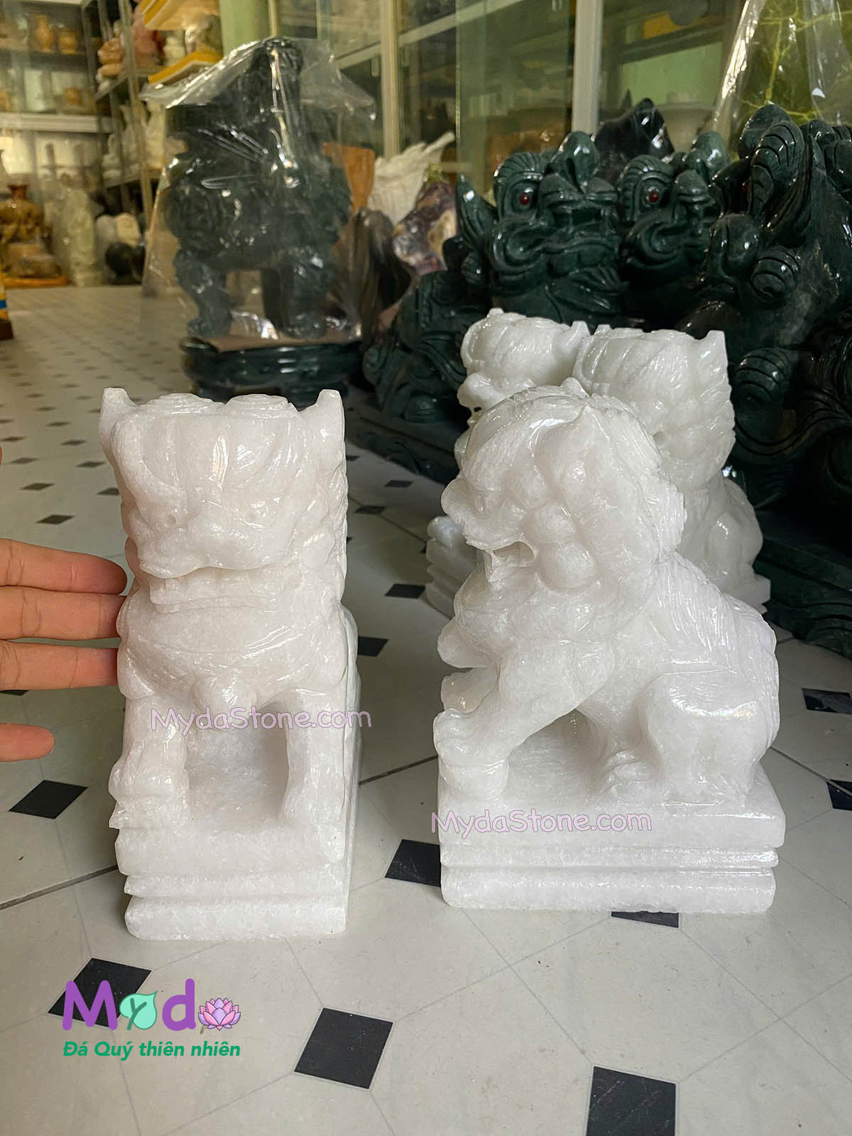 Kỳ Lân để Mộ đá Cẩm Thạch Trắng