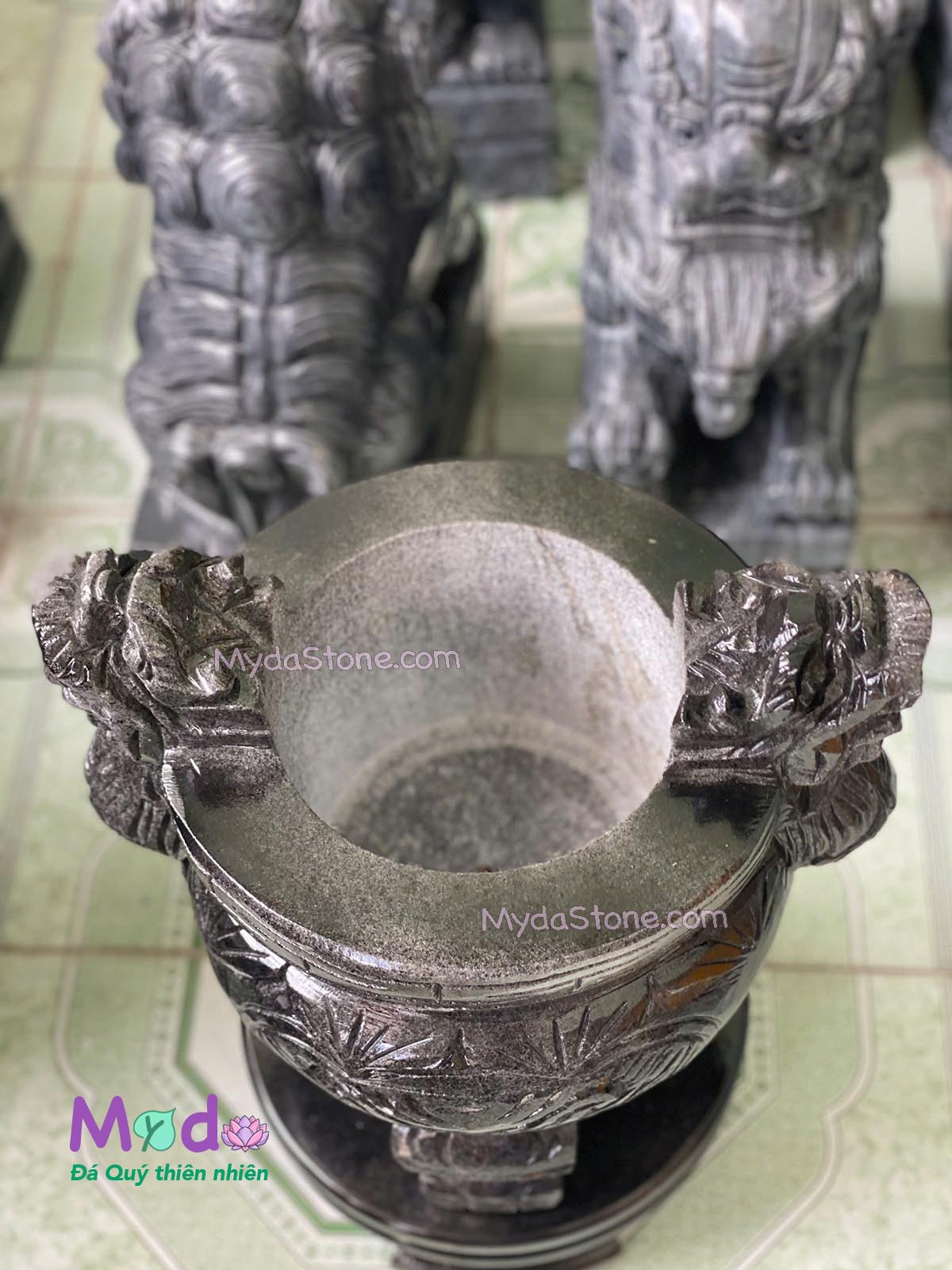 Lư Hương Chạm Rồng đá Cẩm Thạch Đen