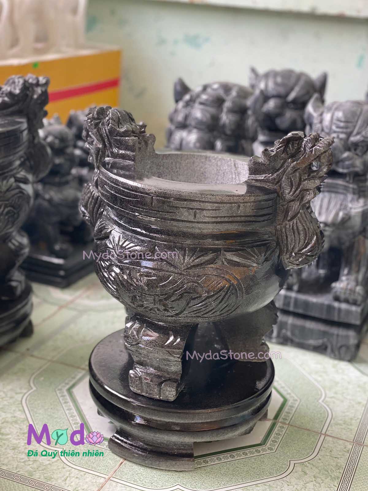 Lư Hương Chạm Rồng đá Cẩm Thạch Đen