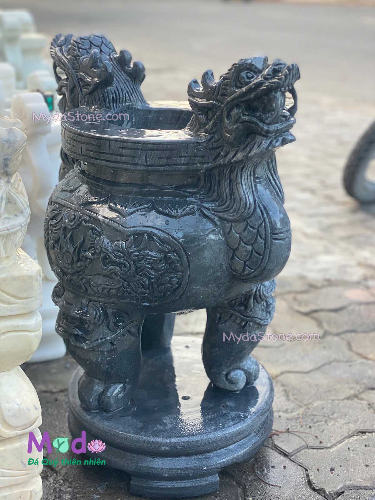 Lư Hương chạm rồng đá Cẩm Thạch Đen