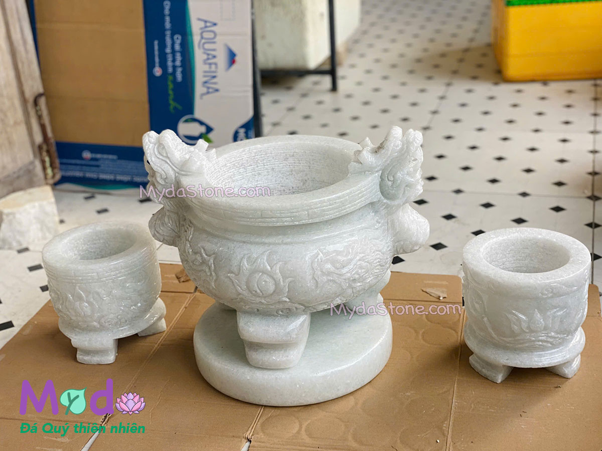 Lư Hương chạm rồng đá Cẩm Thạch Trắng