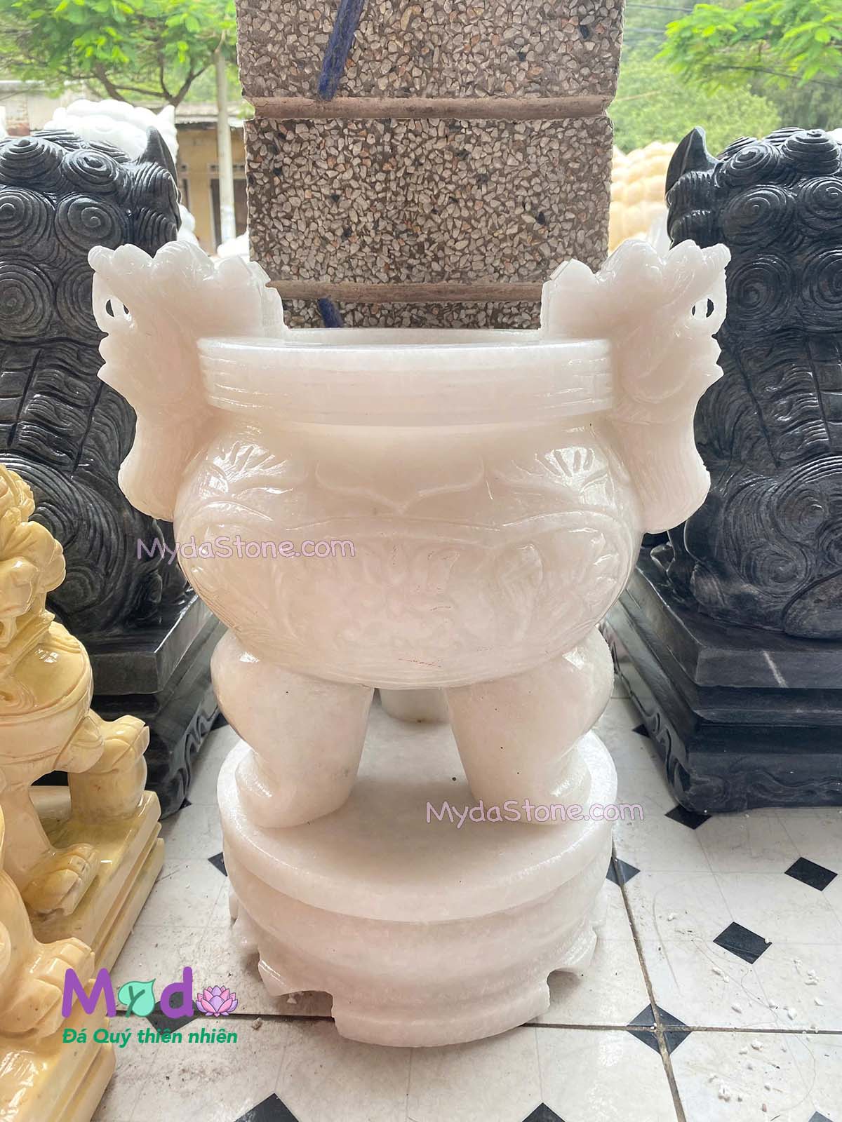 Lư Hương chạm rồng đá Cẩm Thạch Trắng