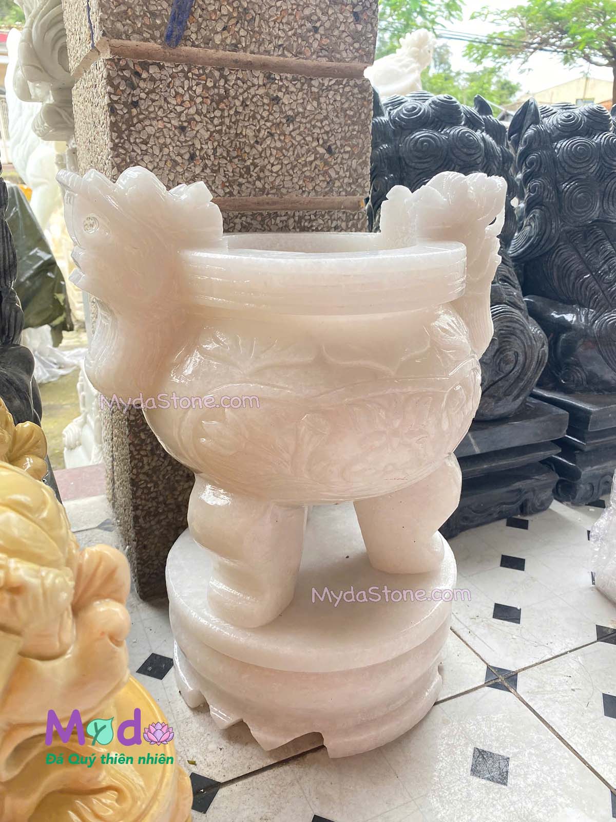 Lư Hương chạm rồng đá Cẩm Thạch Trắng