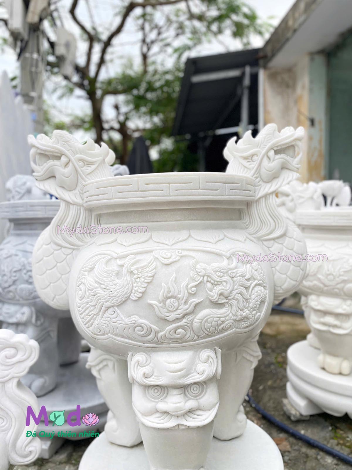 Lư Hương chạm rồng đá Cẩm Thạch Trắng