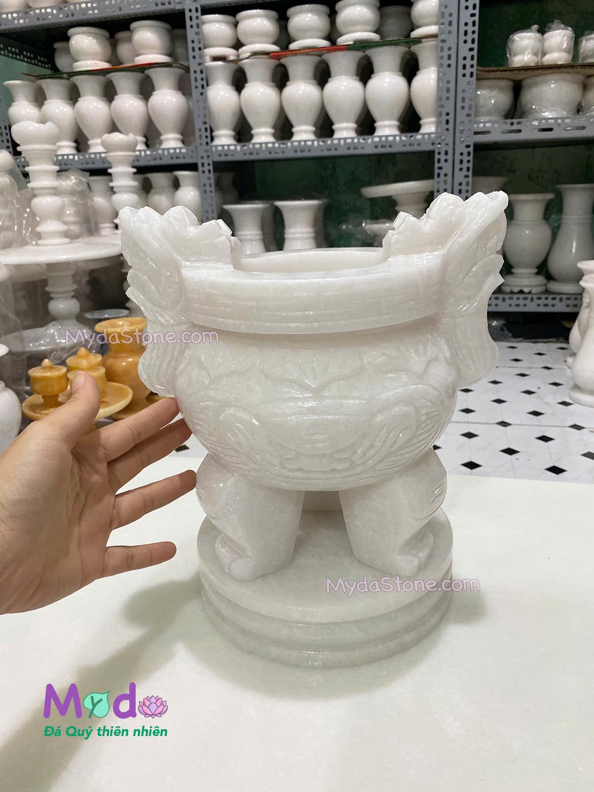 Lư Hương chạm rồng đá Cẩm Thạch Trắng