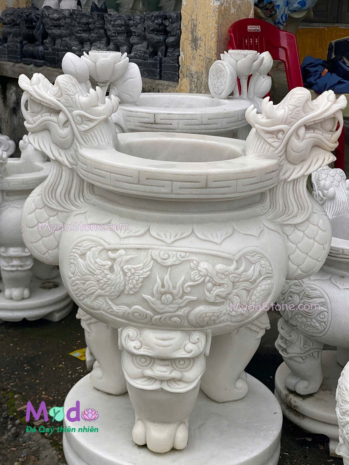 Lư Hương chạm rồng đá Cẩm Thạch Trắng