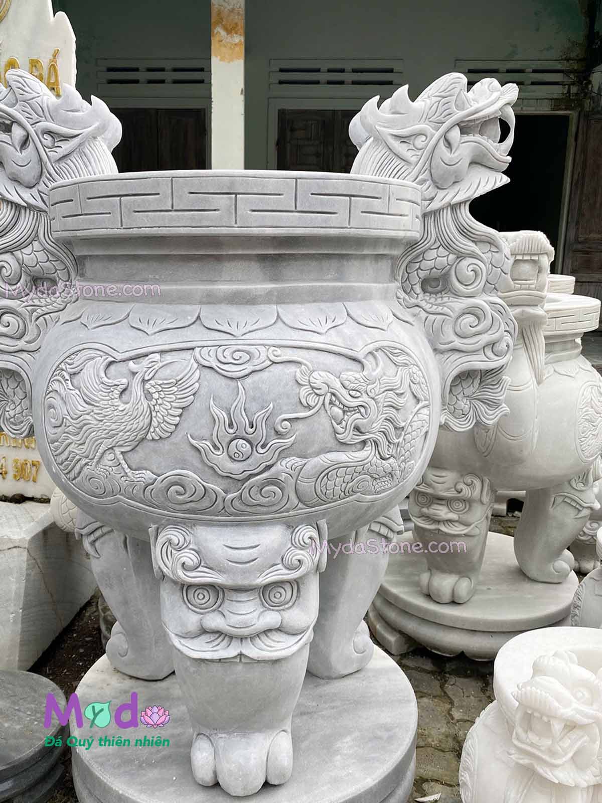 Lư Hương chạm rồng đá Cẩm Thạch Trắng Xám