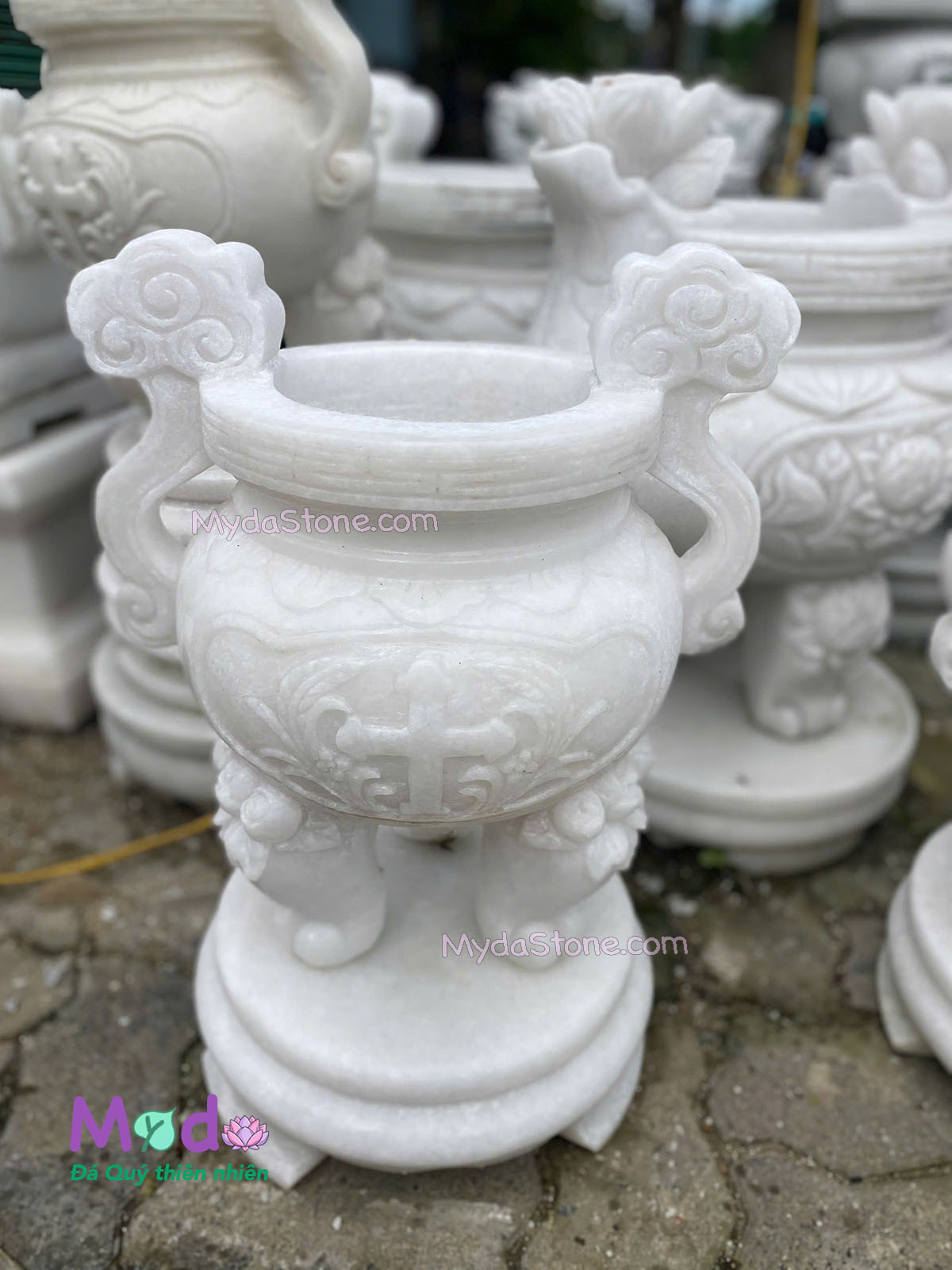 Lư Hương Công Giáo đá Cẩm Thạch Trắng