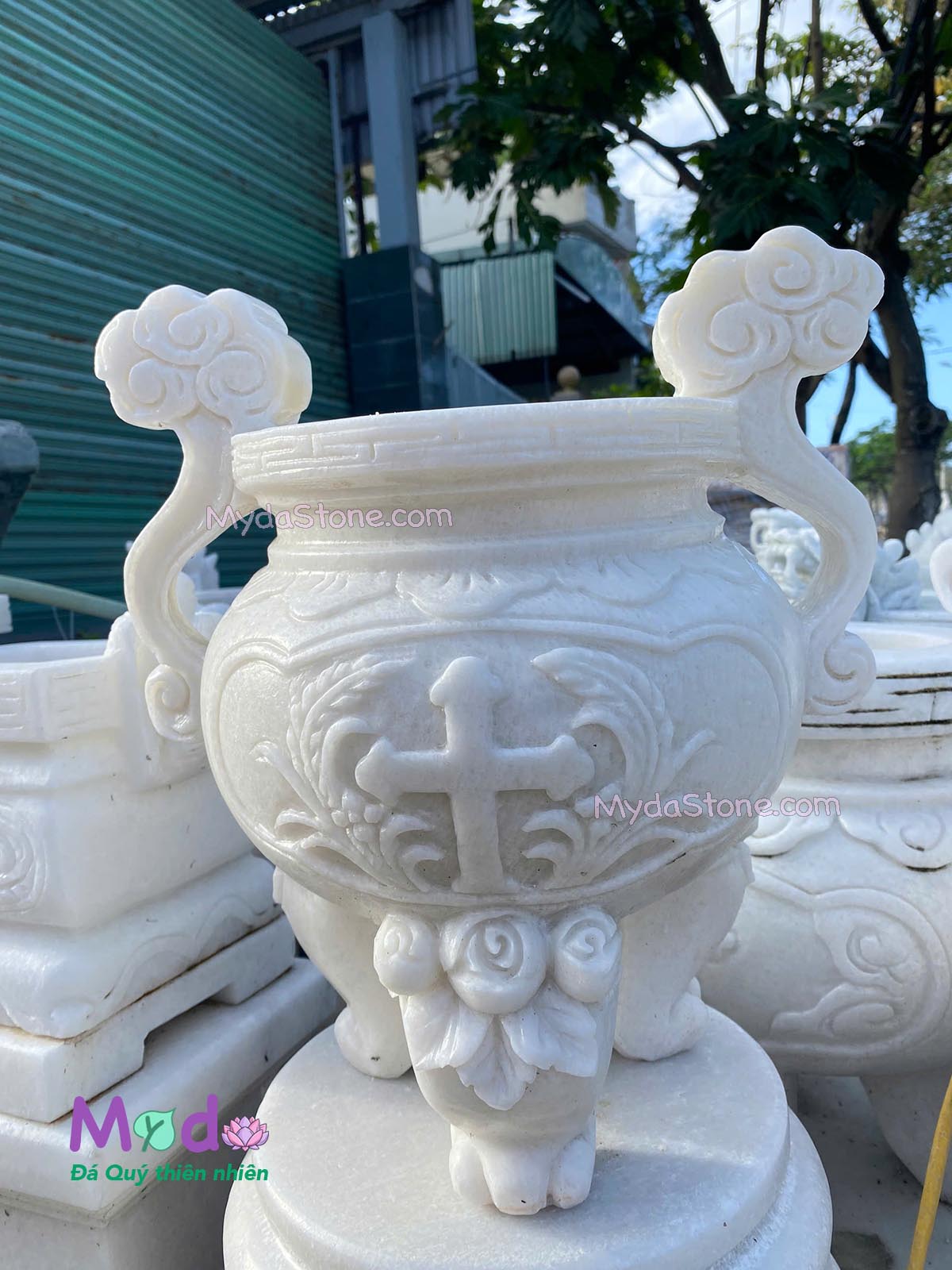 Lư Hương Công Giáo đá Cẩm Thạch Trắng