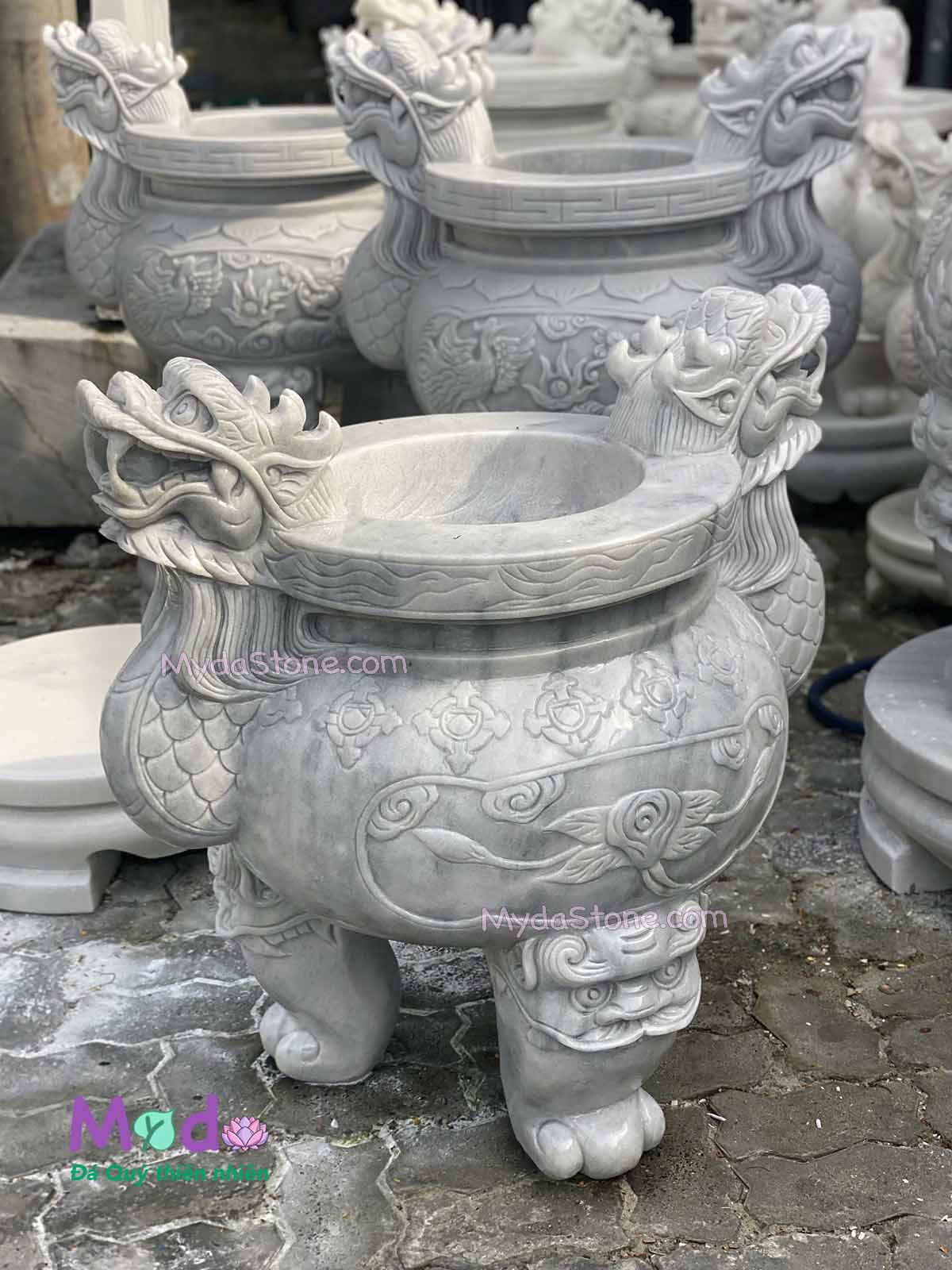 Lư Hương Công Giáo đá Cẩm Thạch Trắng Xám