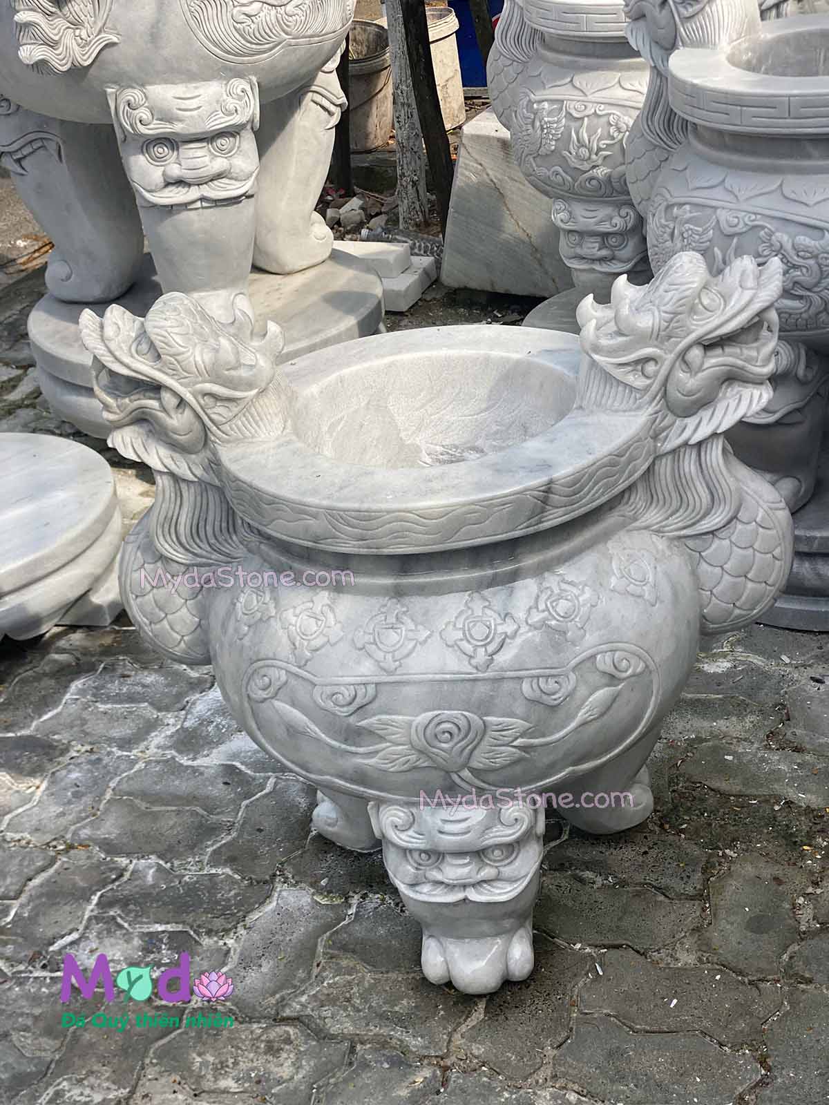 Lư Hương Công Giáo đá Cẩm Thạch Trắng Xám