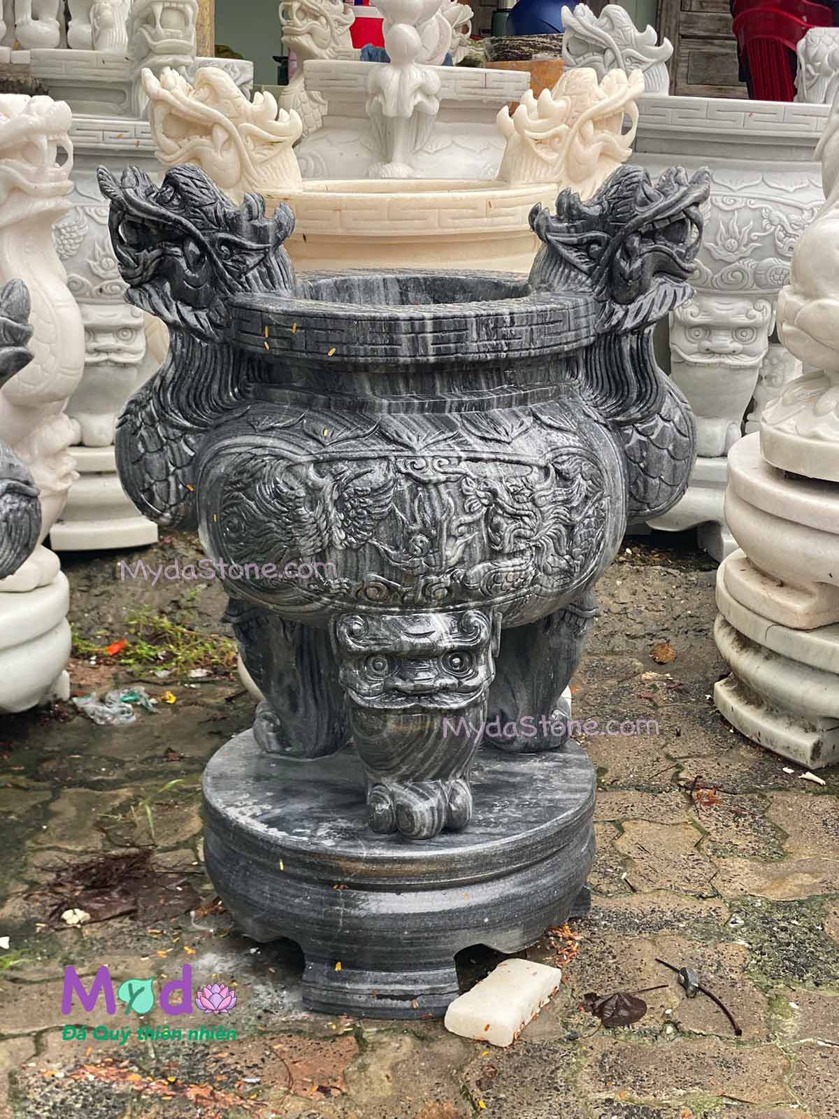 Lư Hương chạm rồng đá Cẩm Thạch Đen