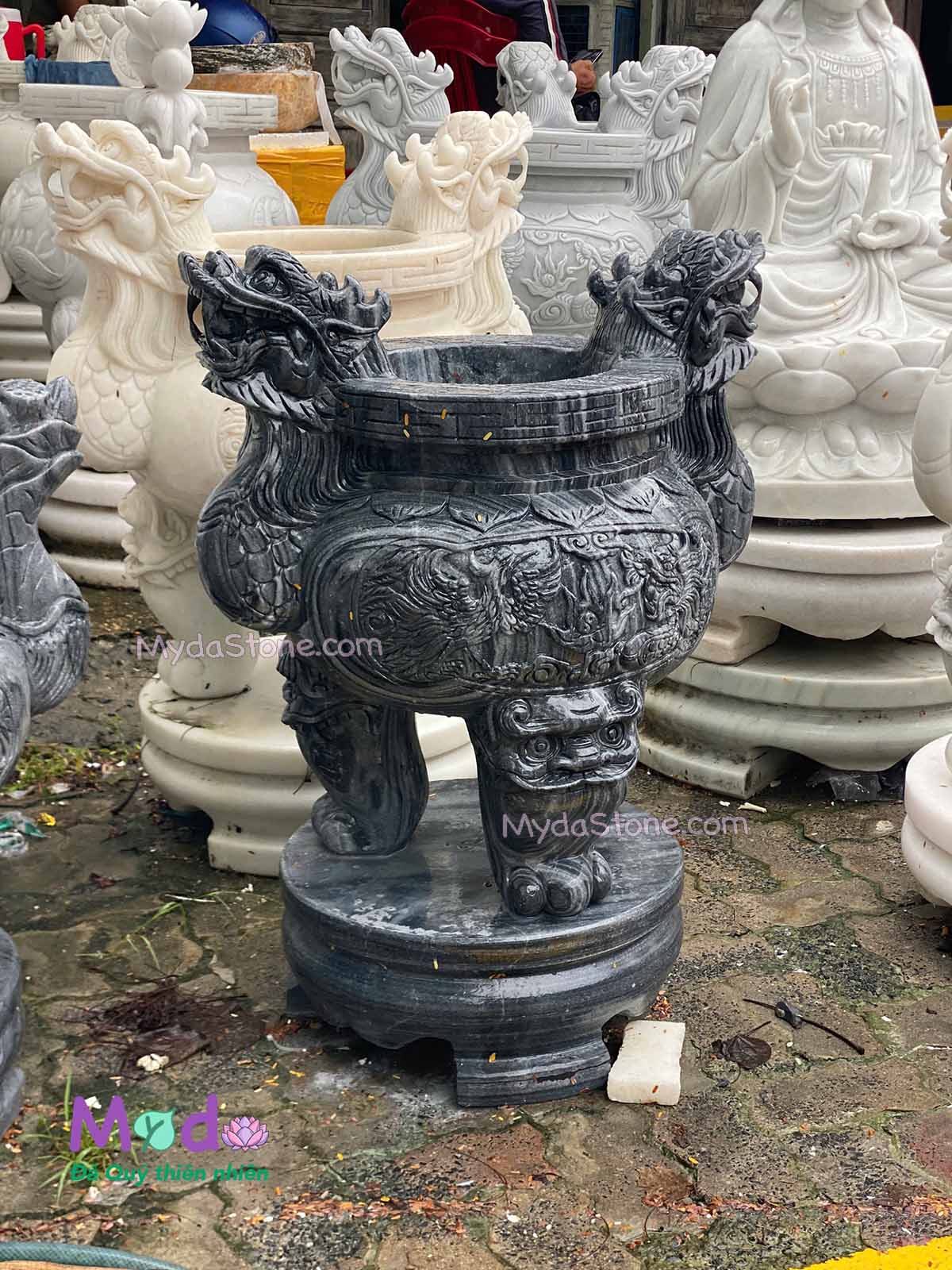 Lư Hương chạm rồng đá Cẩm Thạch Đen