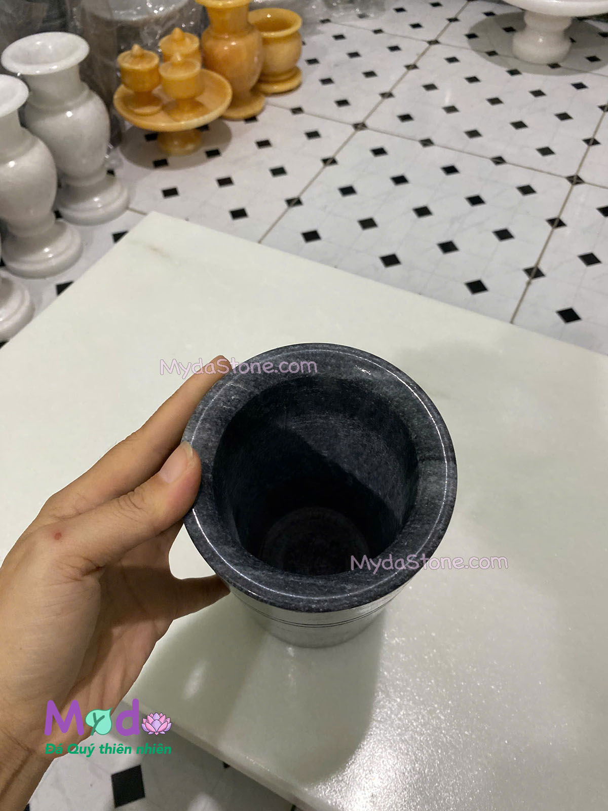 Ống đựng Nhang Hương đá Cẩm Thạch Đen
