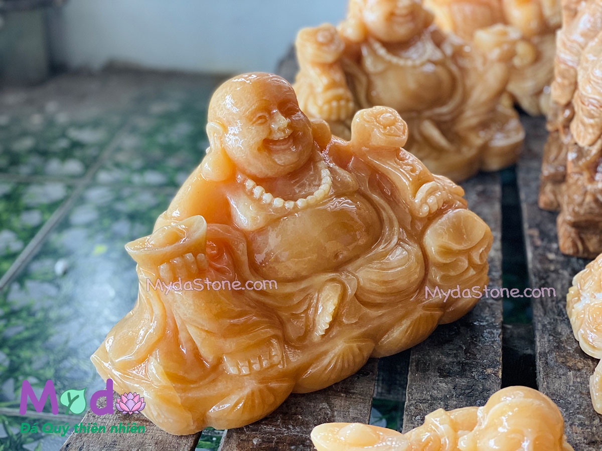 Tượng Phật Di Lặc ngồi đá Ngọc Vàng Hoàng Long