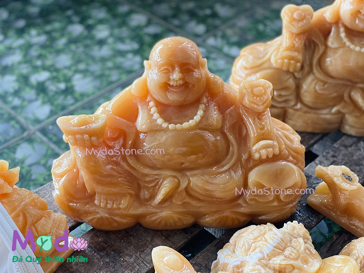 Tượng Phật Di Lặc ngồi đá Ngọc Vàng Hoàng Long