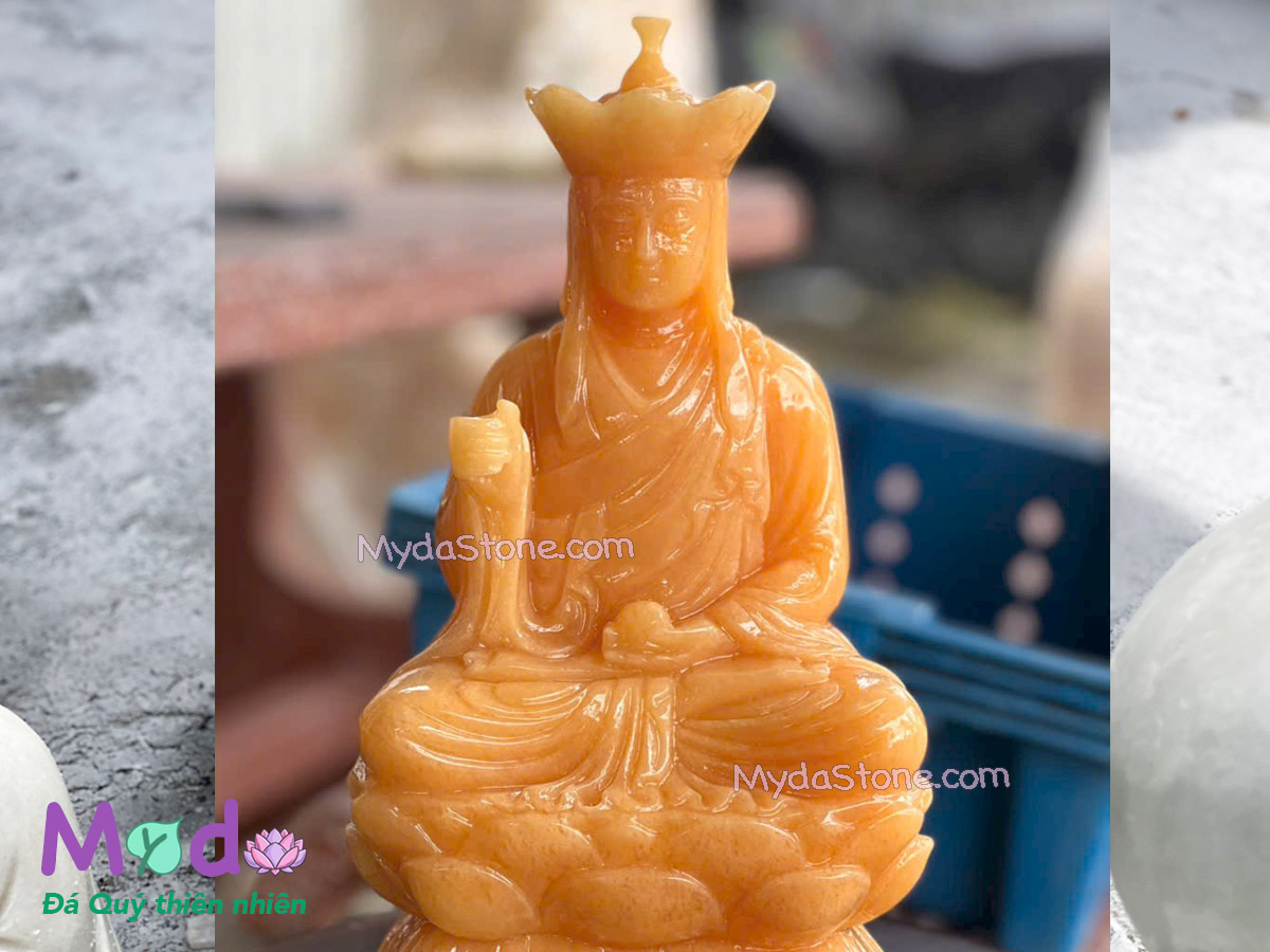 Tượng Địa Tạng ngồi đài sen đá Ngọc Hoàng Long
