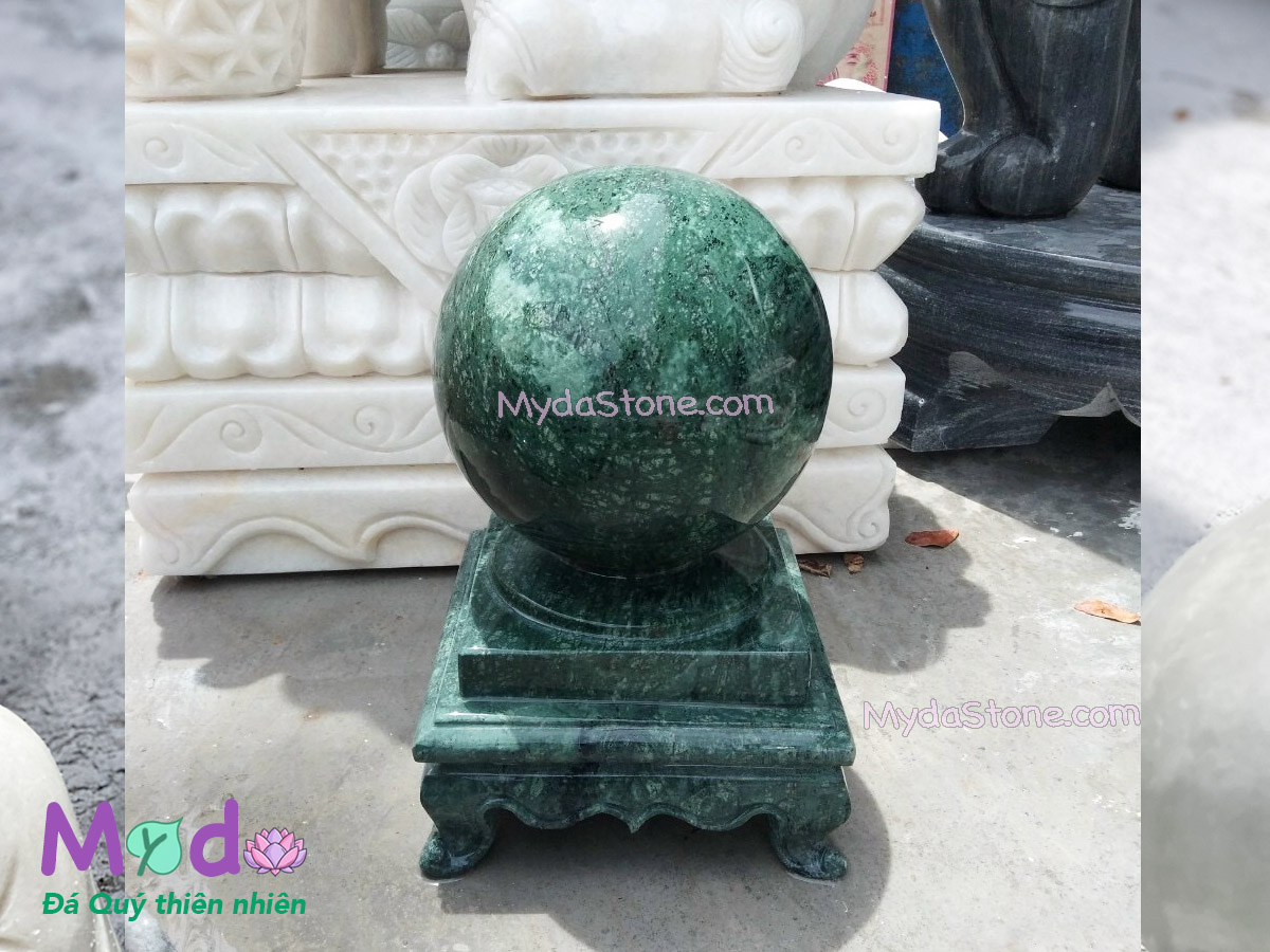 Quả Cầu đá Xanh Ấn Độ