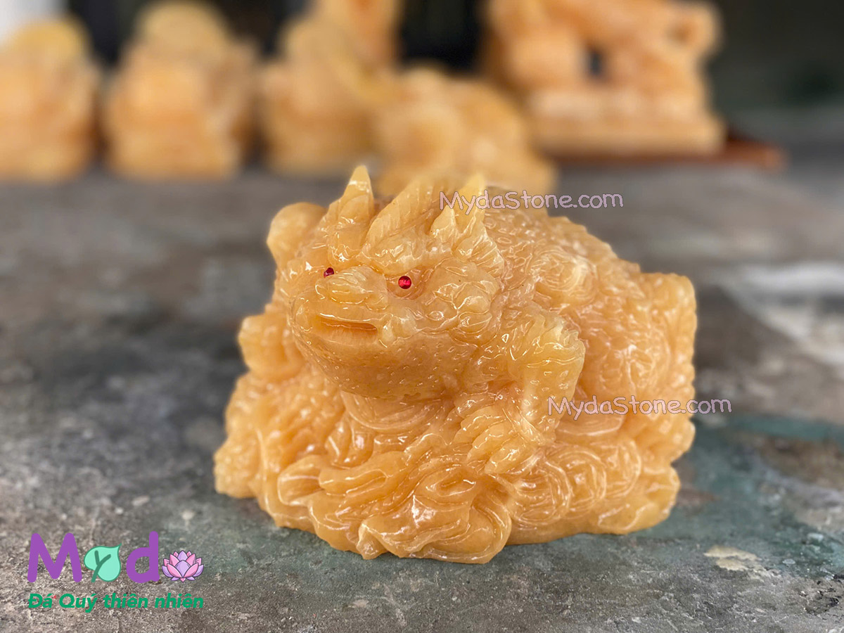 Thiềm Thừ hoá rồng đá Ngọc Hoàng Long