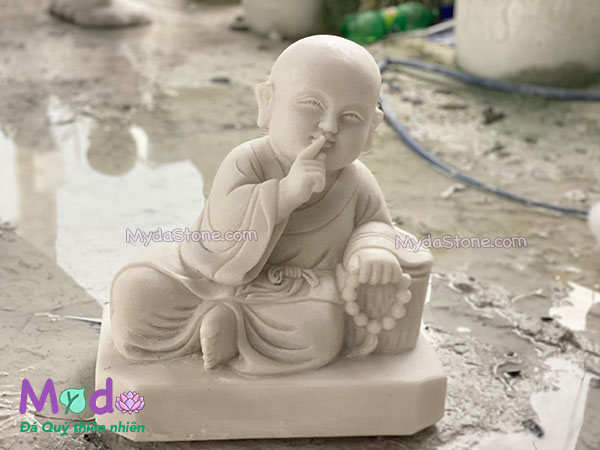Tượng Chú Tiểu đá Cẩm Thạch Trắng