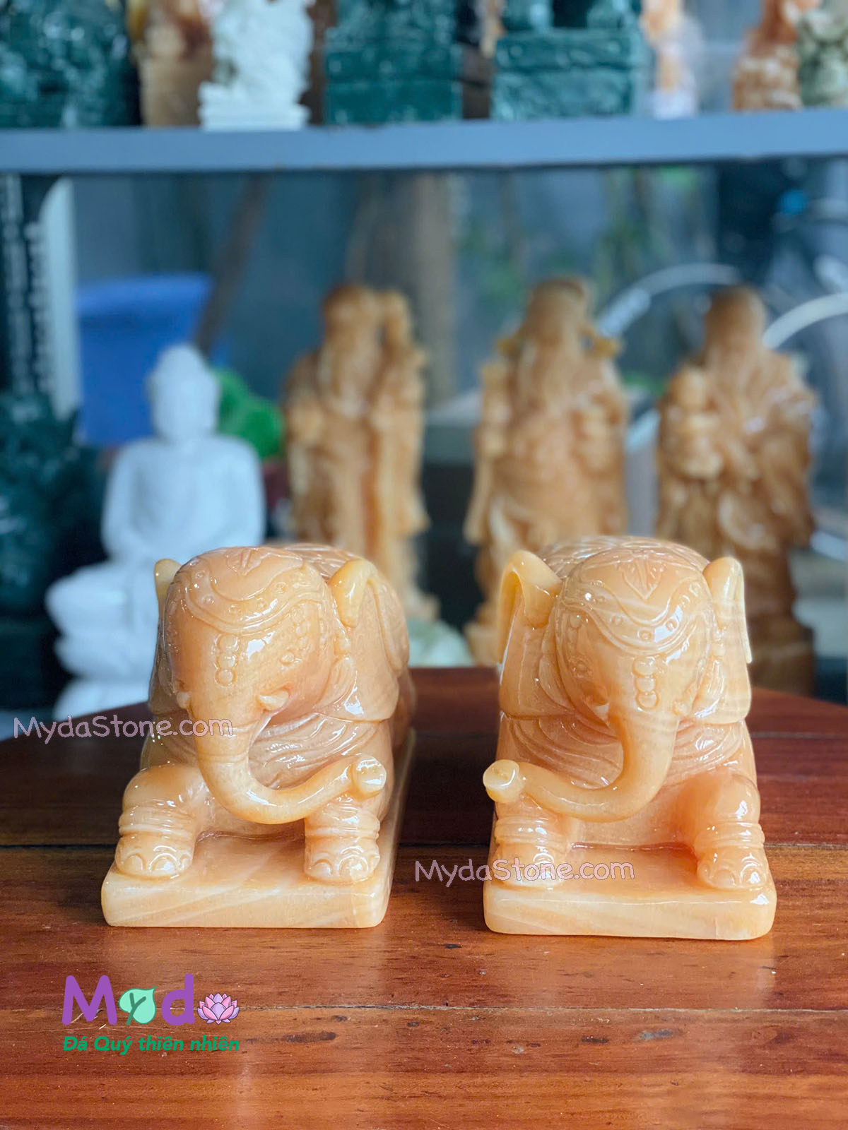 Tượng Voi Quỳ đá Ngọc Hoàng Long