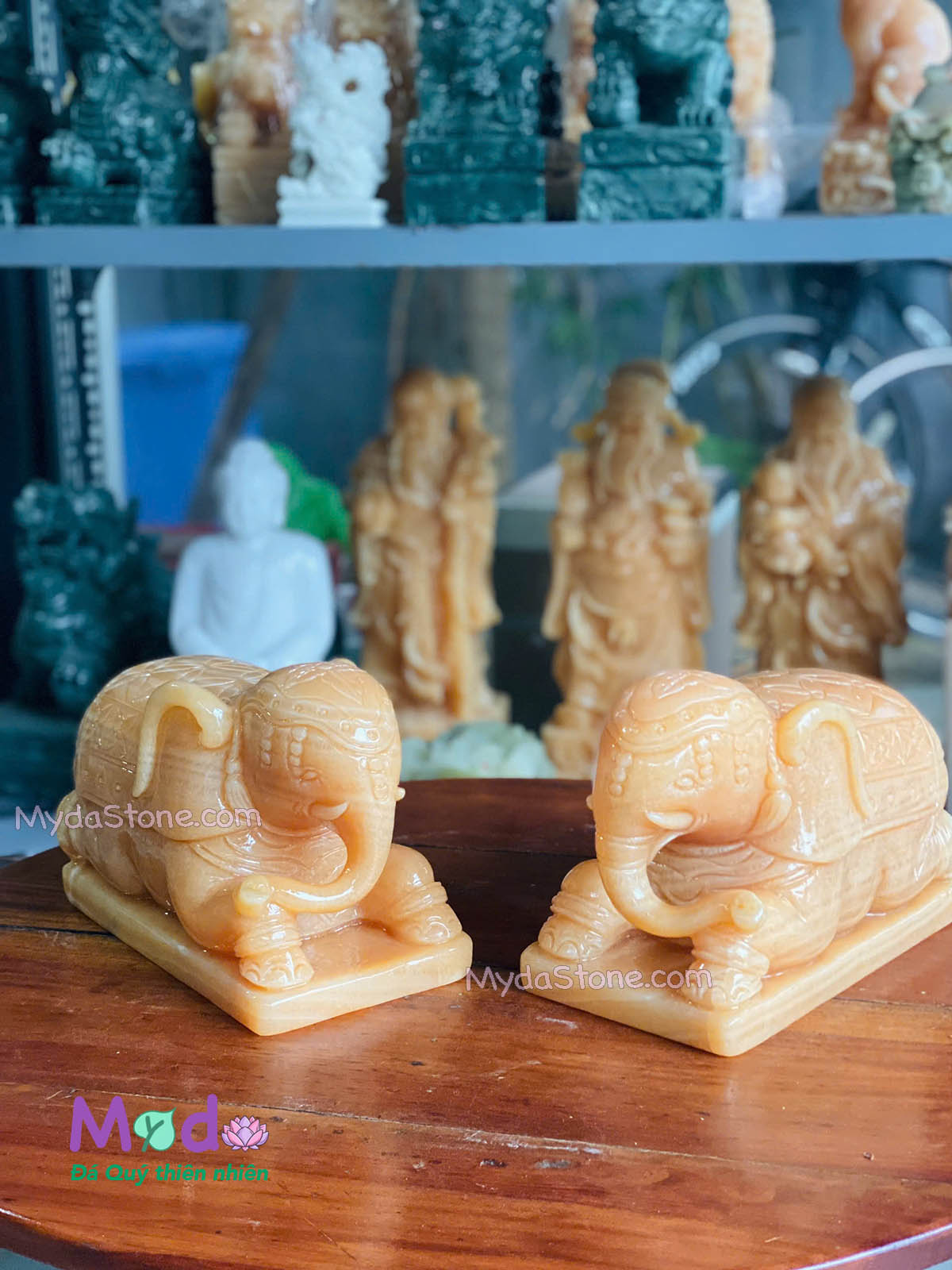 Tượng Voi Quỳ đá Ngọc Hoàng Long