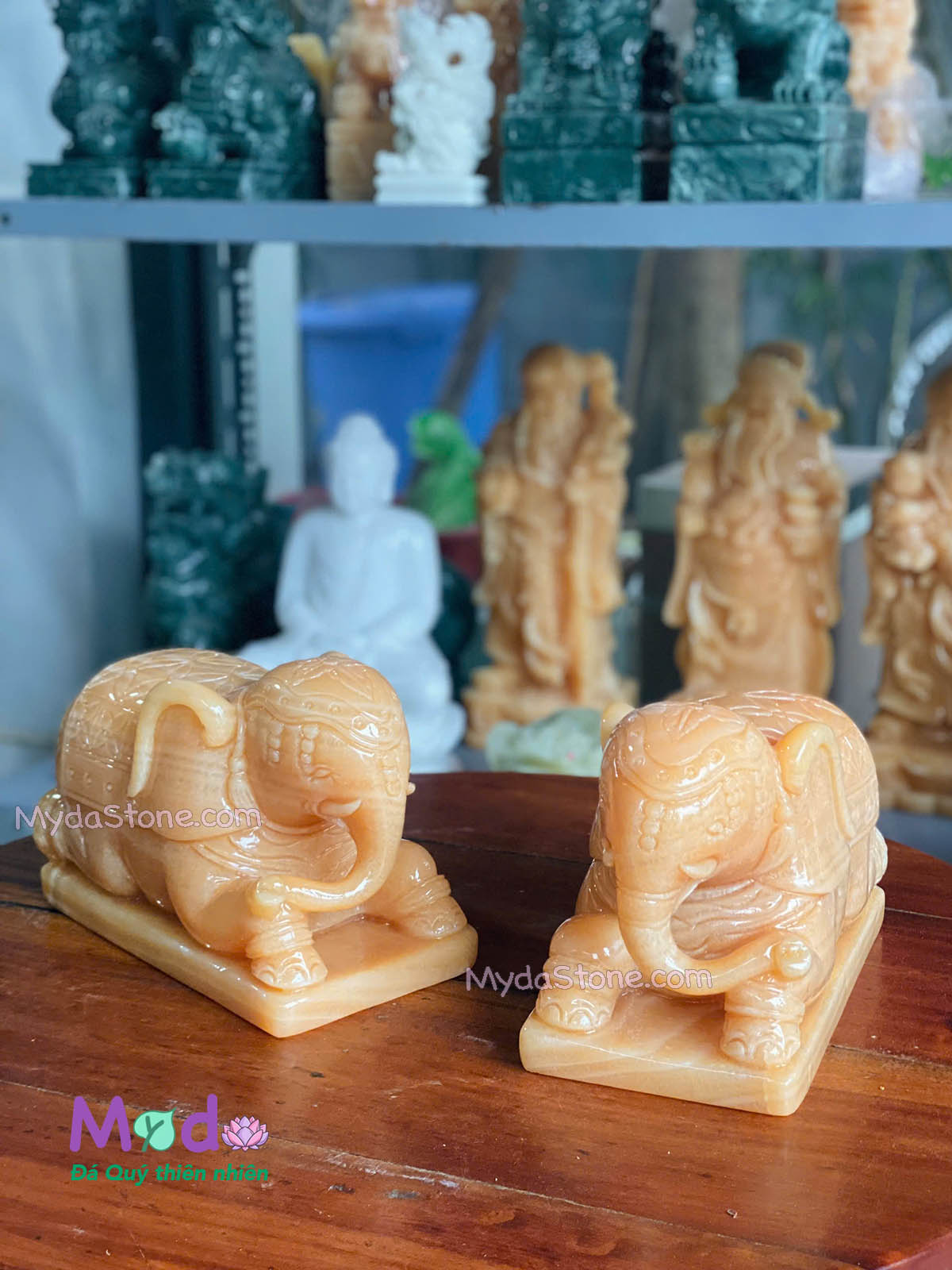 Tượng Voi Quỳ đá Ngọc Hoàng Long