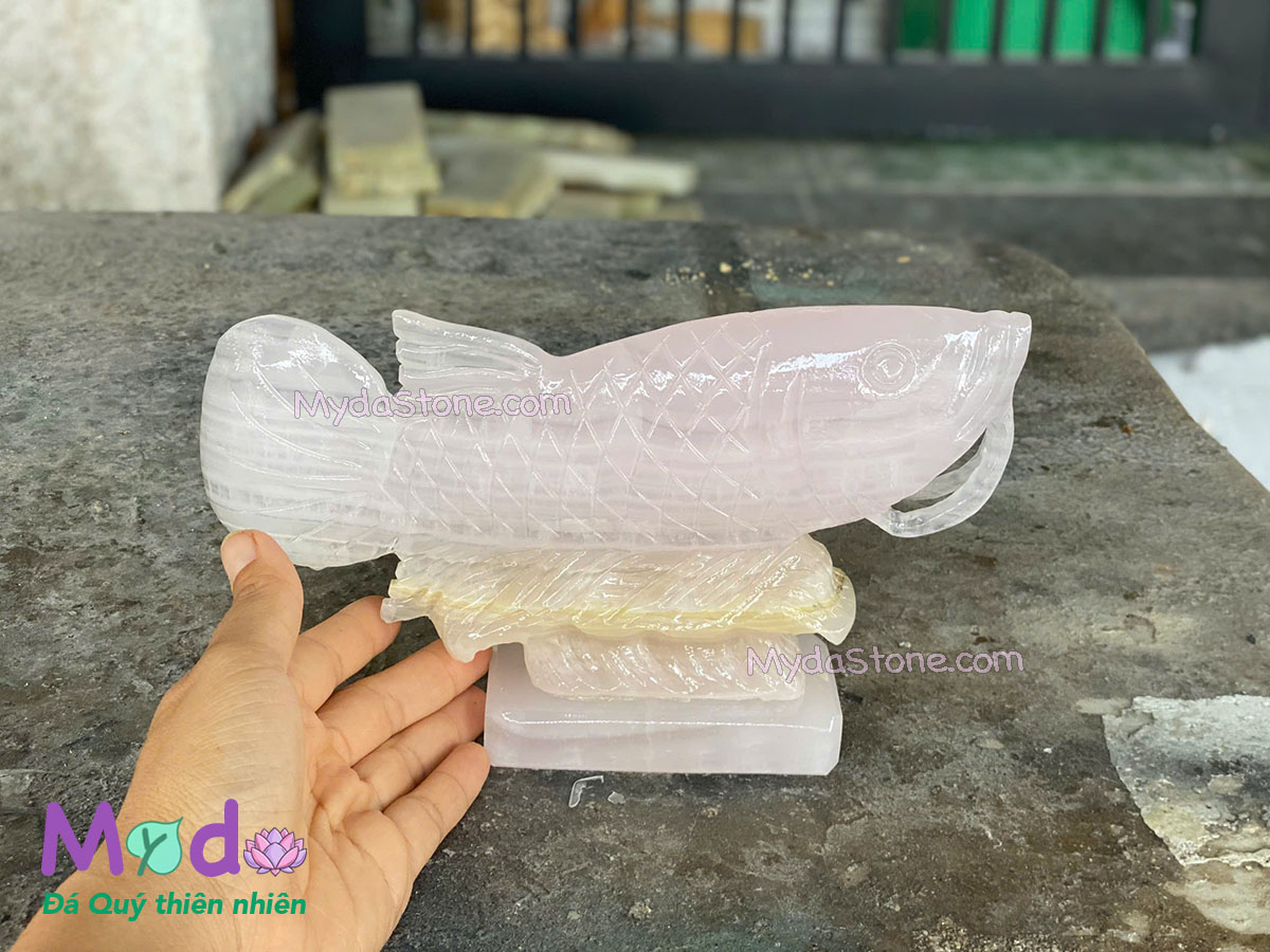 Tượng Cá Chép Kim Long đá Ngọc Hồng