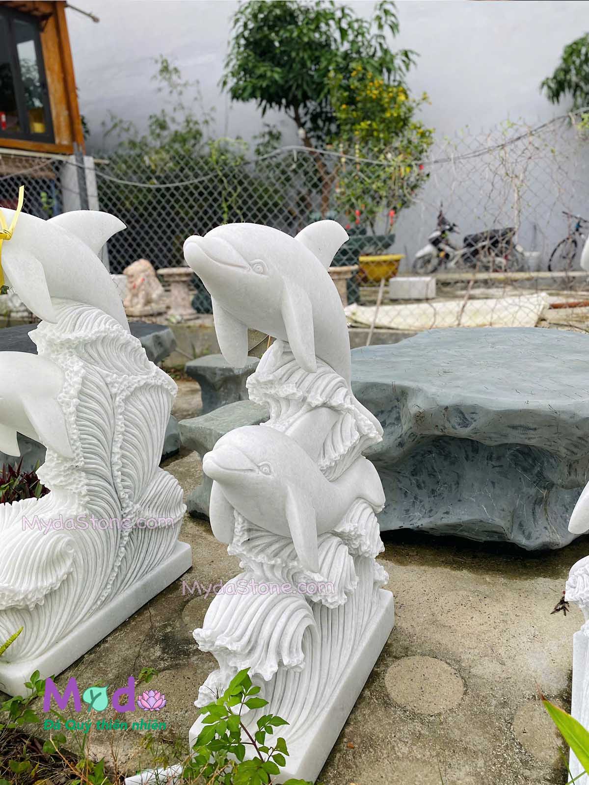 Tượng Cá Heo đá Cẩm Thạch Trắng Xanh