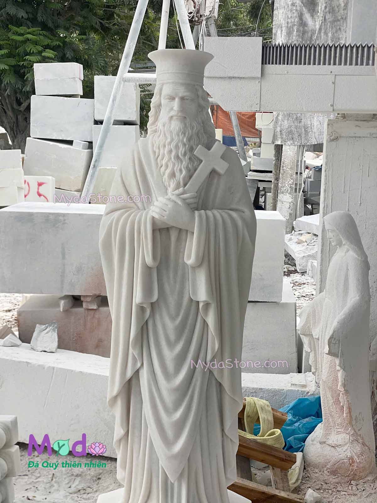 Tượng Cha Đắc Lộ đá Cẩm Thạch Trắng