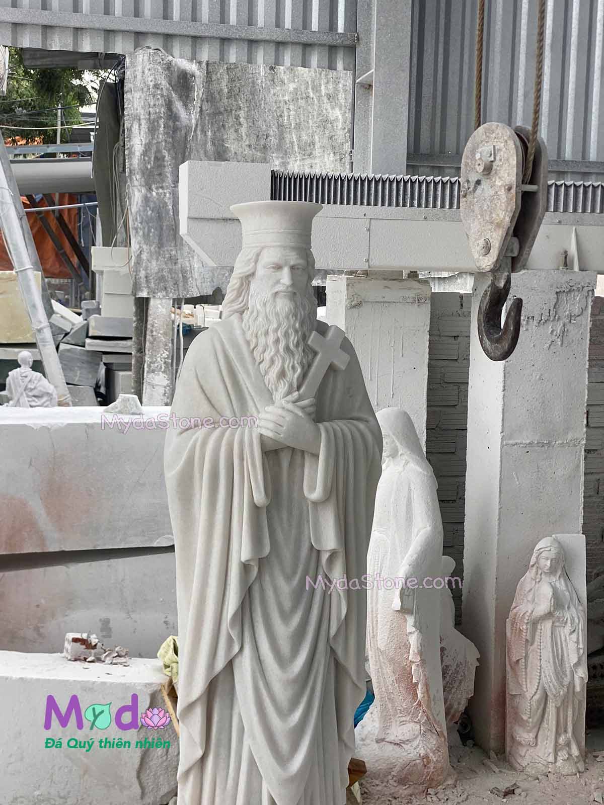 Tượng Cha Đắc Lộ đá Cẩm Thạch Trắng