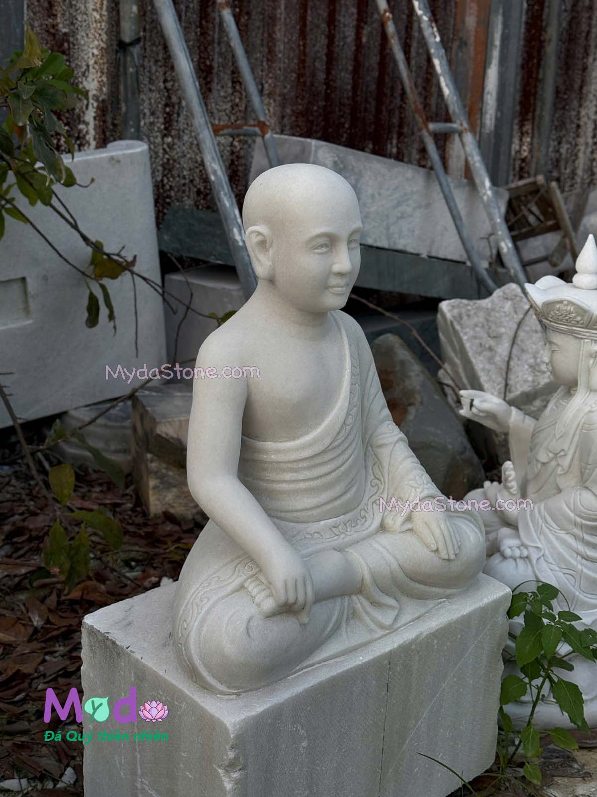 Tượng Chân dung Phật Hoàng đá Cẩm Thạch Trắng