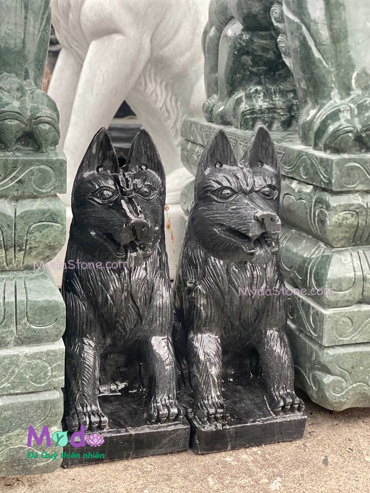 Tượng Chó đá Cẩm Thạch Đen