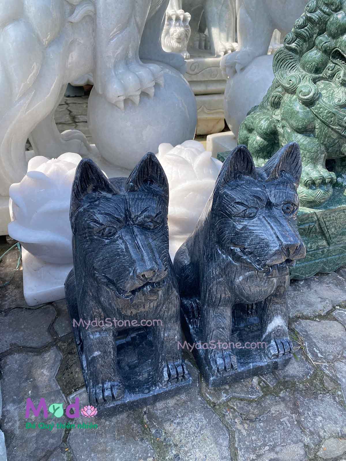 Tượng Chó đá Cẩm Thạch Đen