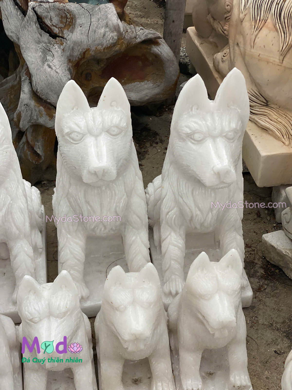 Tượng Chó Đá Cẩm Thạch Trắng