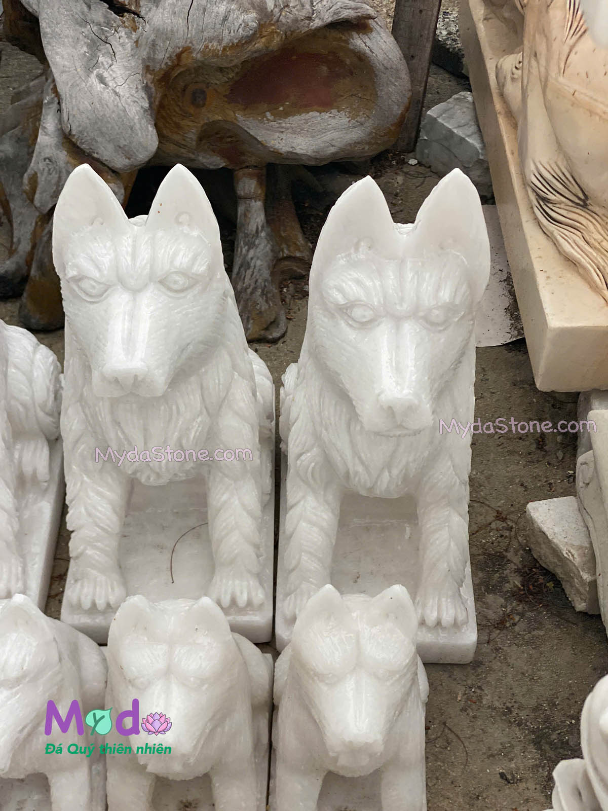 Tượng Chó Đá Cẩm Thạch Trắng