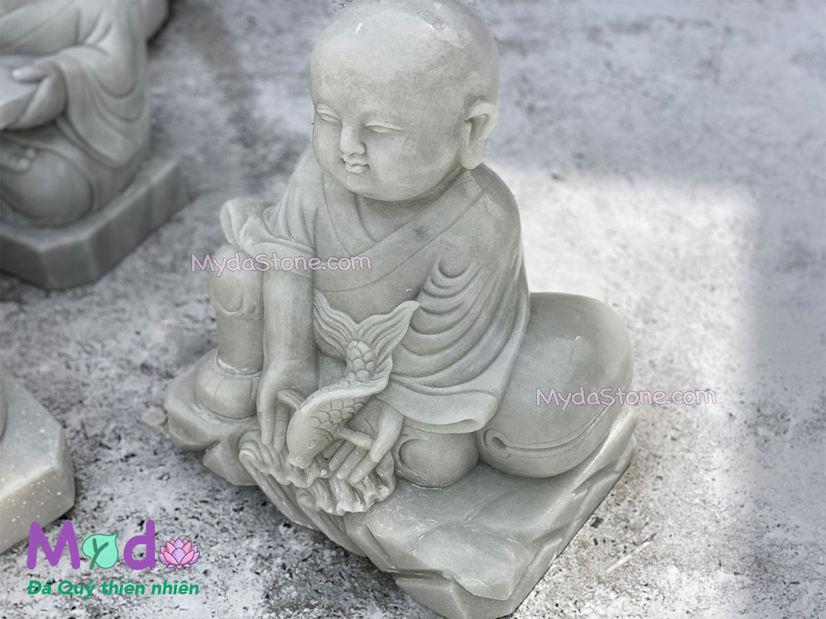 Tượng Chú Tiểu đá Cẩm Thạch Trắng