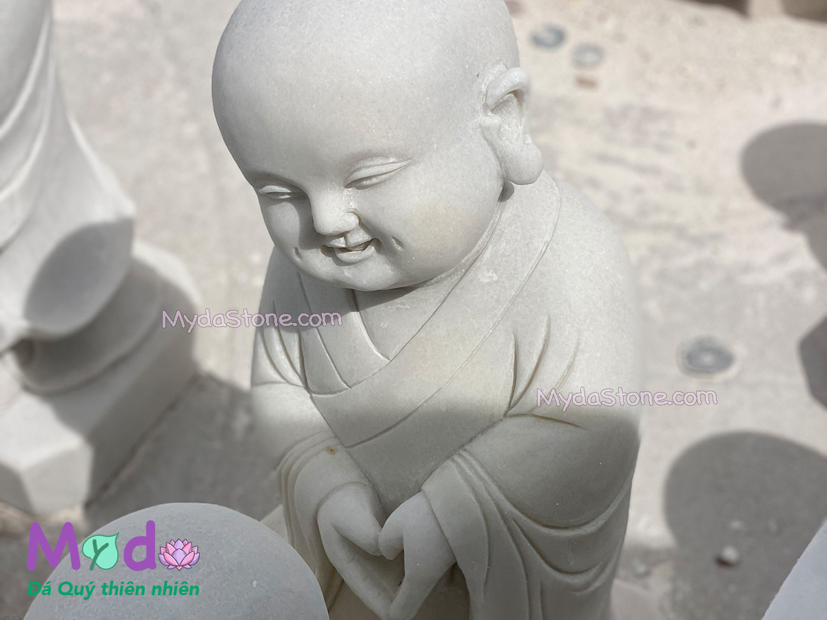 Tượng Chú Tiểu đá Cẩm Thạch Trắng