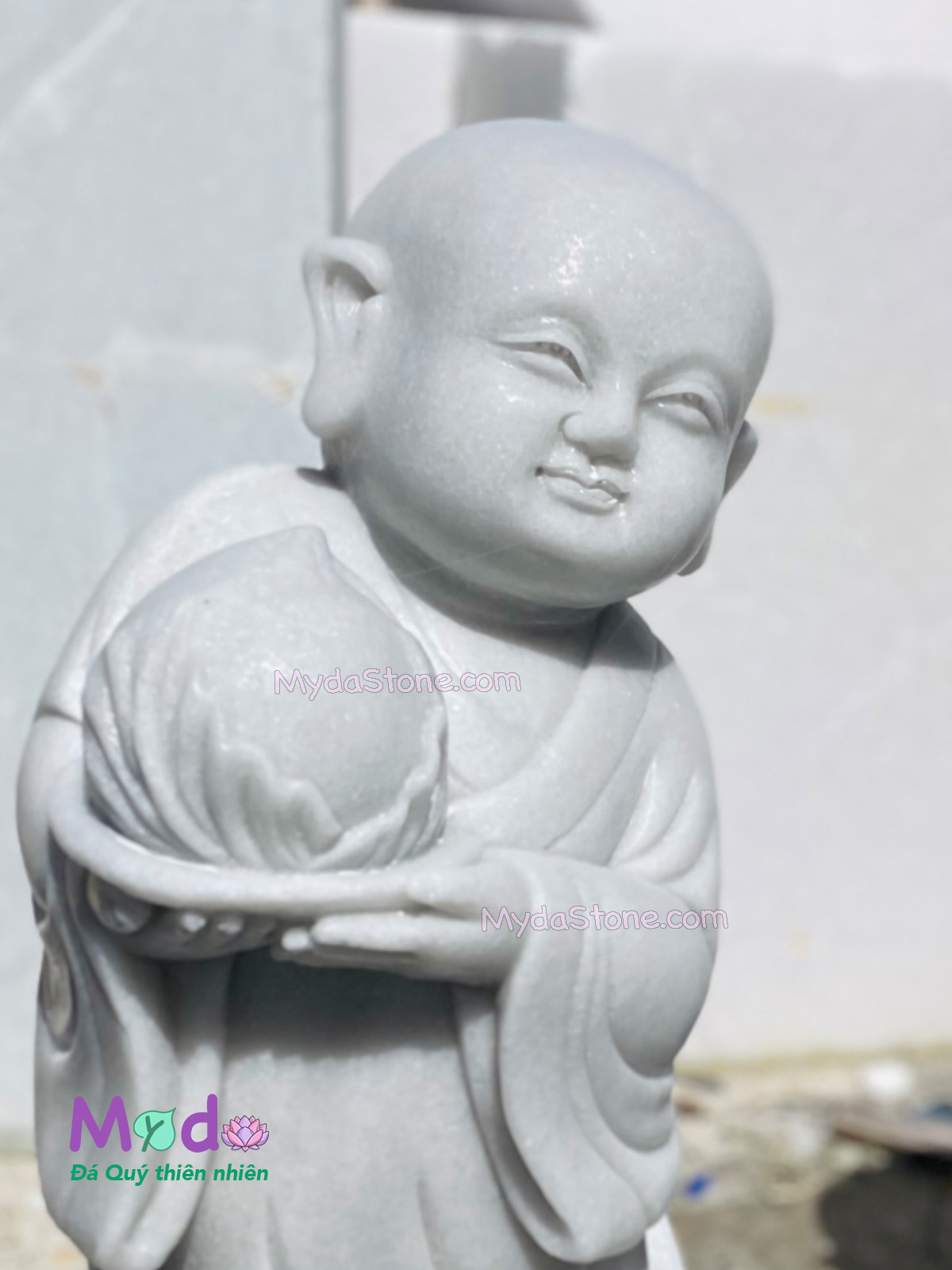 Tượng Chú Tiểu đá Cẩm Thạch Trắng
