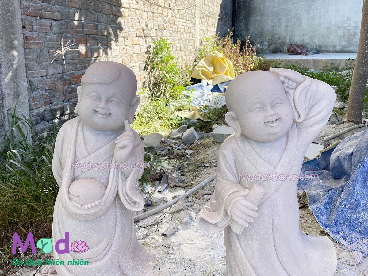 Tượng Chú Tiểu đá Cẩm Thạch Trắng