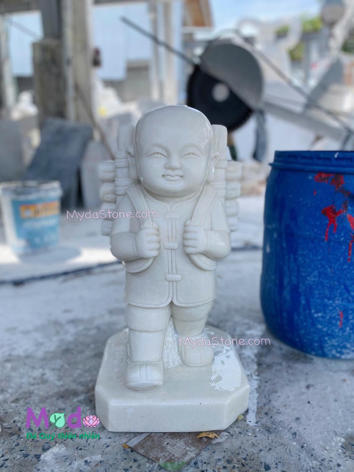 Tượng Chú Tiểu đá Cẩm Thạch Trắng