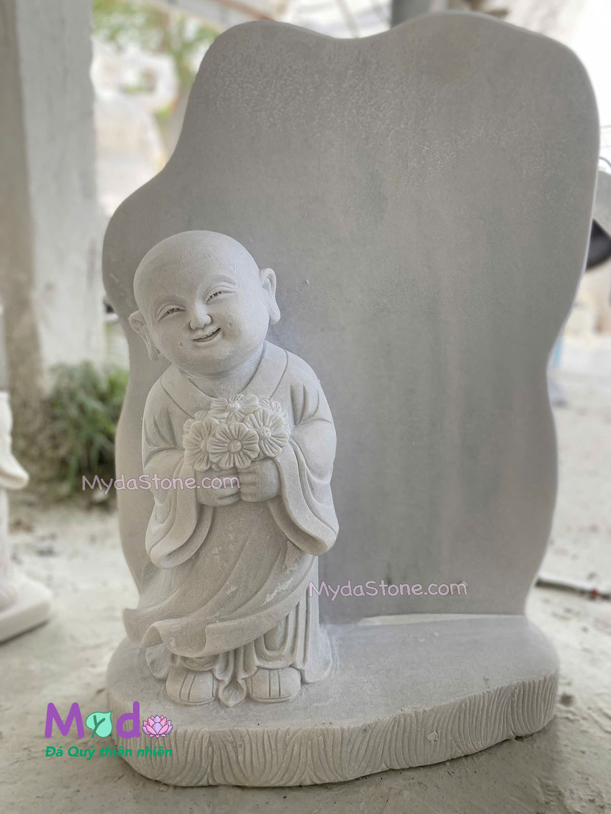 Tượng Chú Tiểu đá Cẩm Thạch Trắng