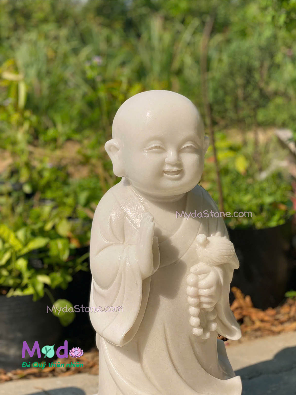 Tượng Chú Tiểu đá Cẩm Thạch Trắng