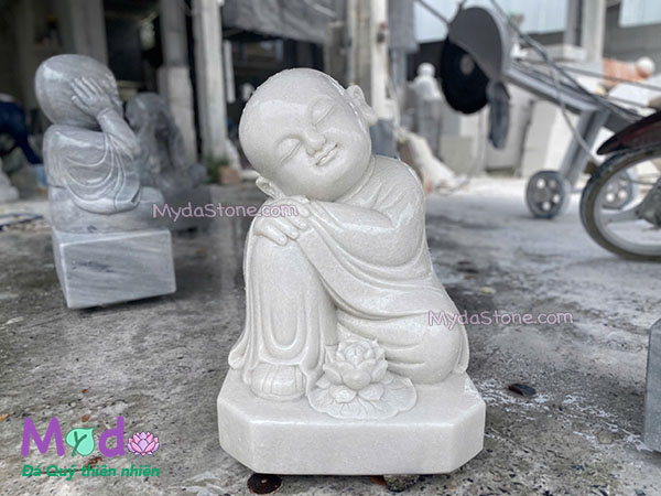 Tượng Chú Tiểu đá Cẩm Thạch Trắng