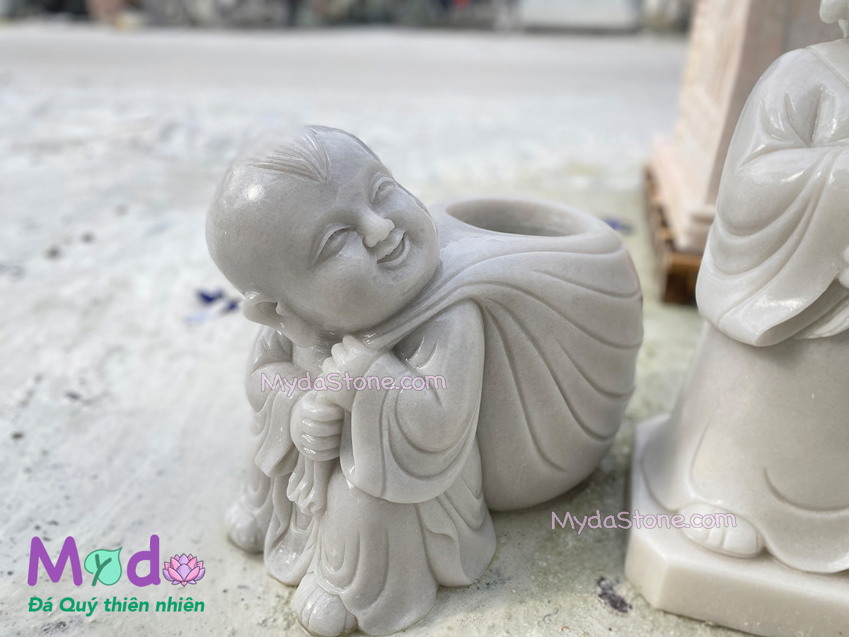 Tượng Chú Tiểu đá Cẩm Thạch Trắng