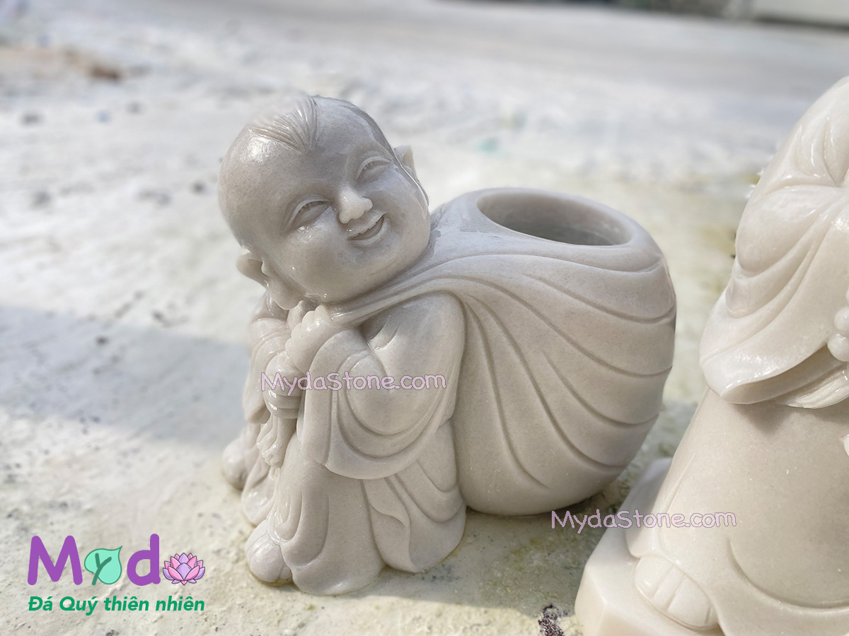 Tượng Chú Tiểu đá Cẩm Thạch Trắng