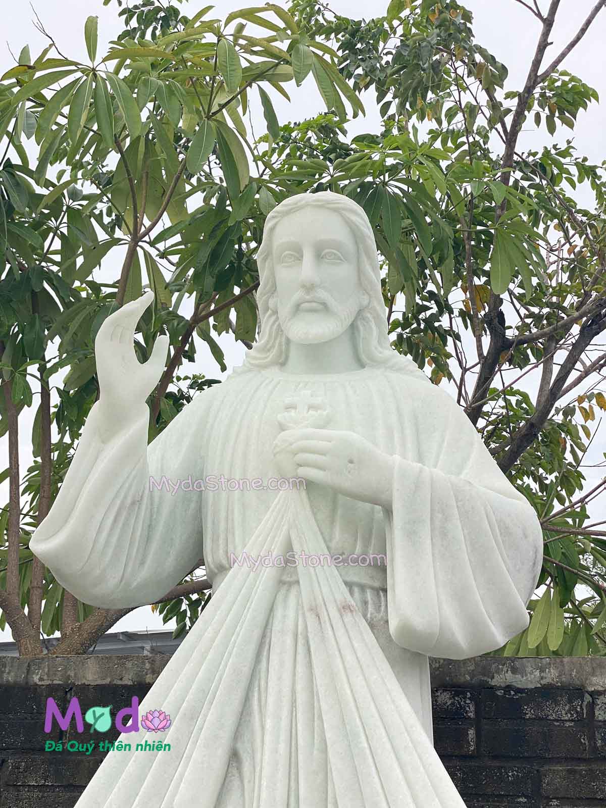 Tượng Lòng Chúa Thương Xót đá Cẩm Thạch Trắng Xanh