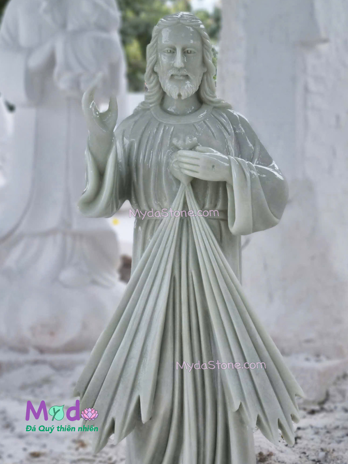 Tượng Lòng Chúa Thương Xót đá Cẩm Thạch Trắng Xanh