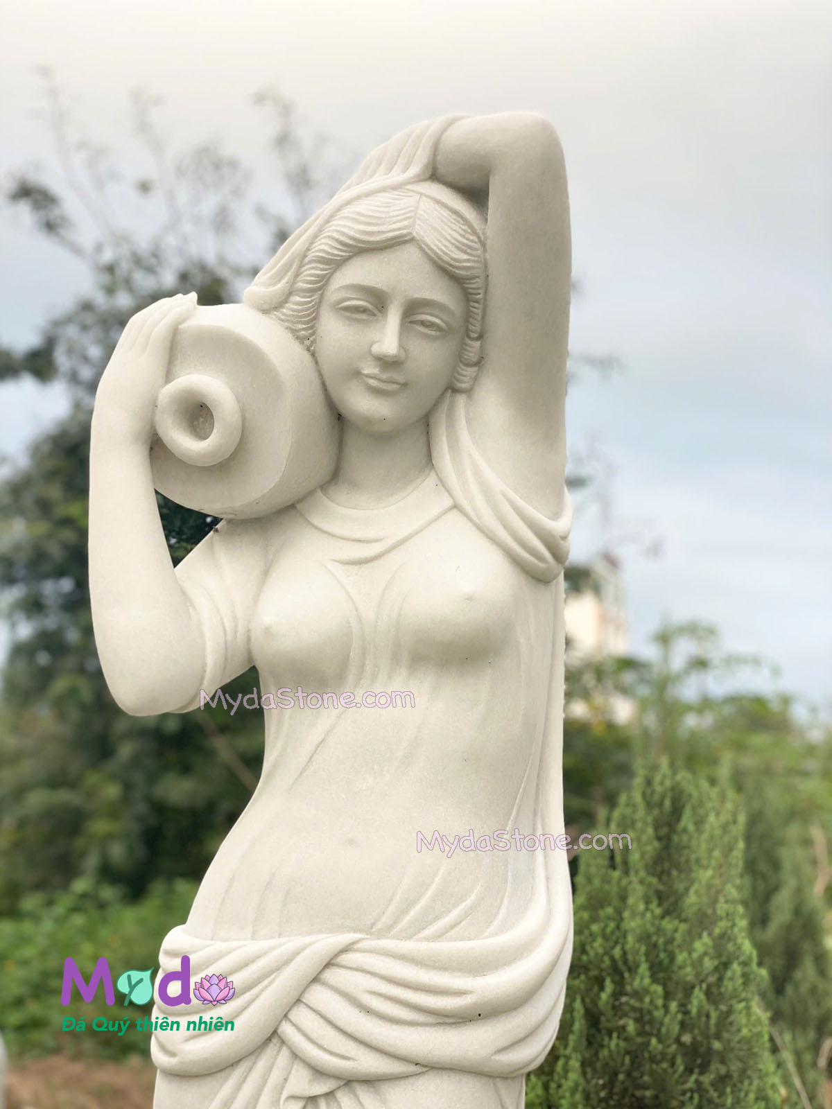 Tượng Cô Gái đổ nước đá Cẩm Thạch Trắng